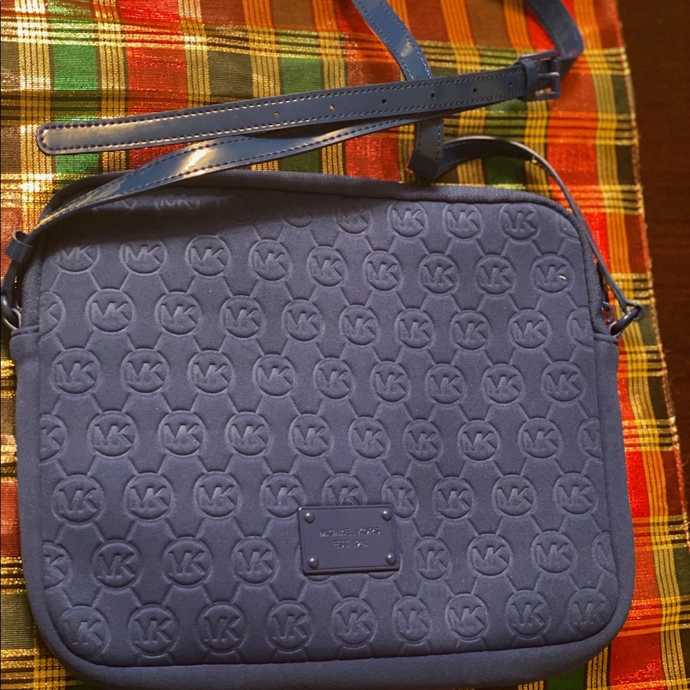 iPad mini MK carrying purse